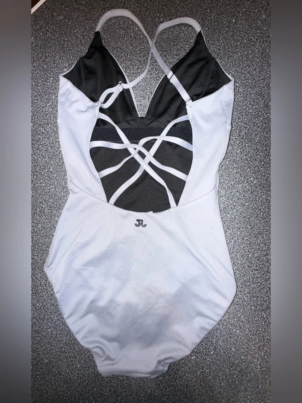 Jo & Jax Gray Dance Leotard with Cross-Back Straps Size Adult Small